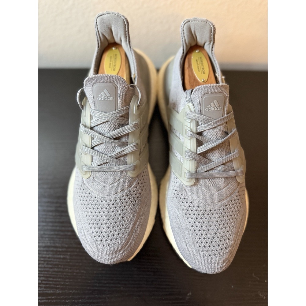 Adidas Ultraboost 21 Running Shoes Womens Size 6.5 Gray Primeknit Boost FY0404 - Picture 3 of 9